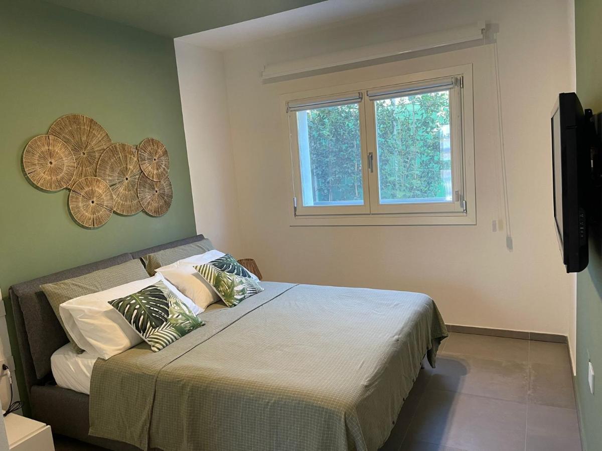 Louxory Accomodation Cagliari Apartment Luaran gambar