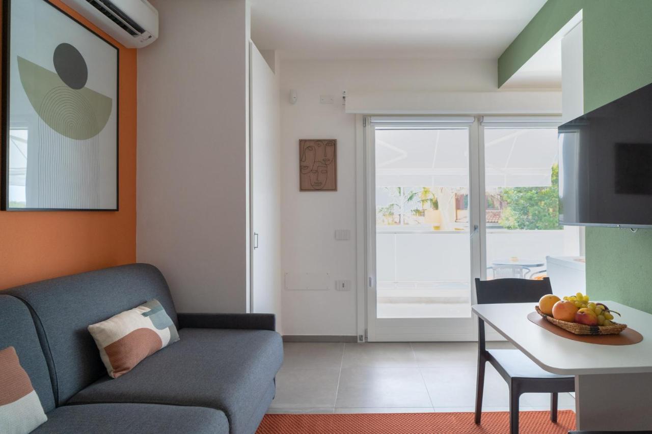 Louxory Accomodation Cagliari Apartment Luaran gambar