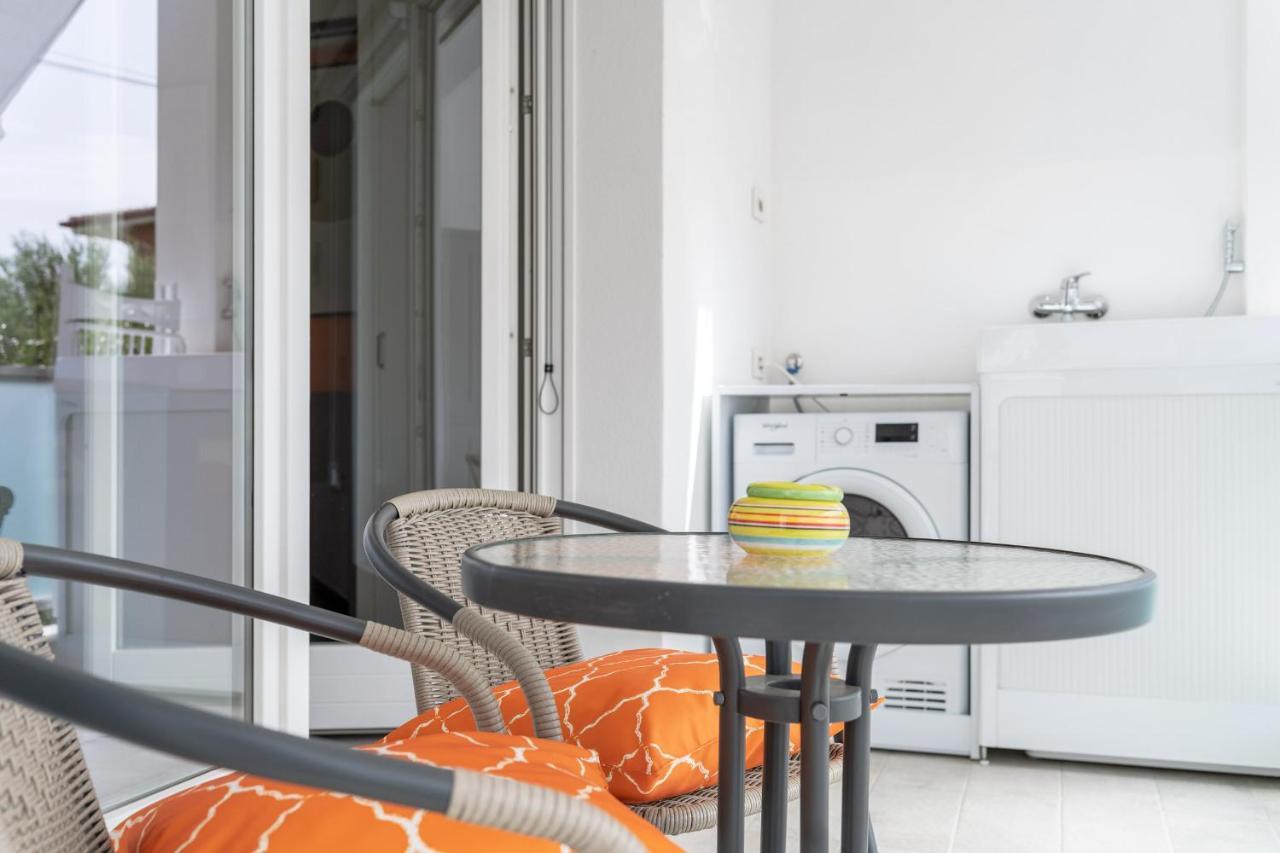 Louxory Accomodation Cagliari Apartment Luaran gambar
