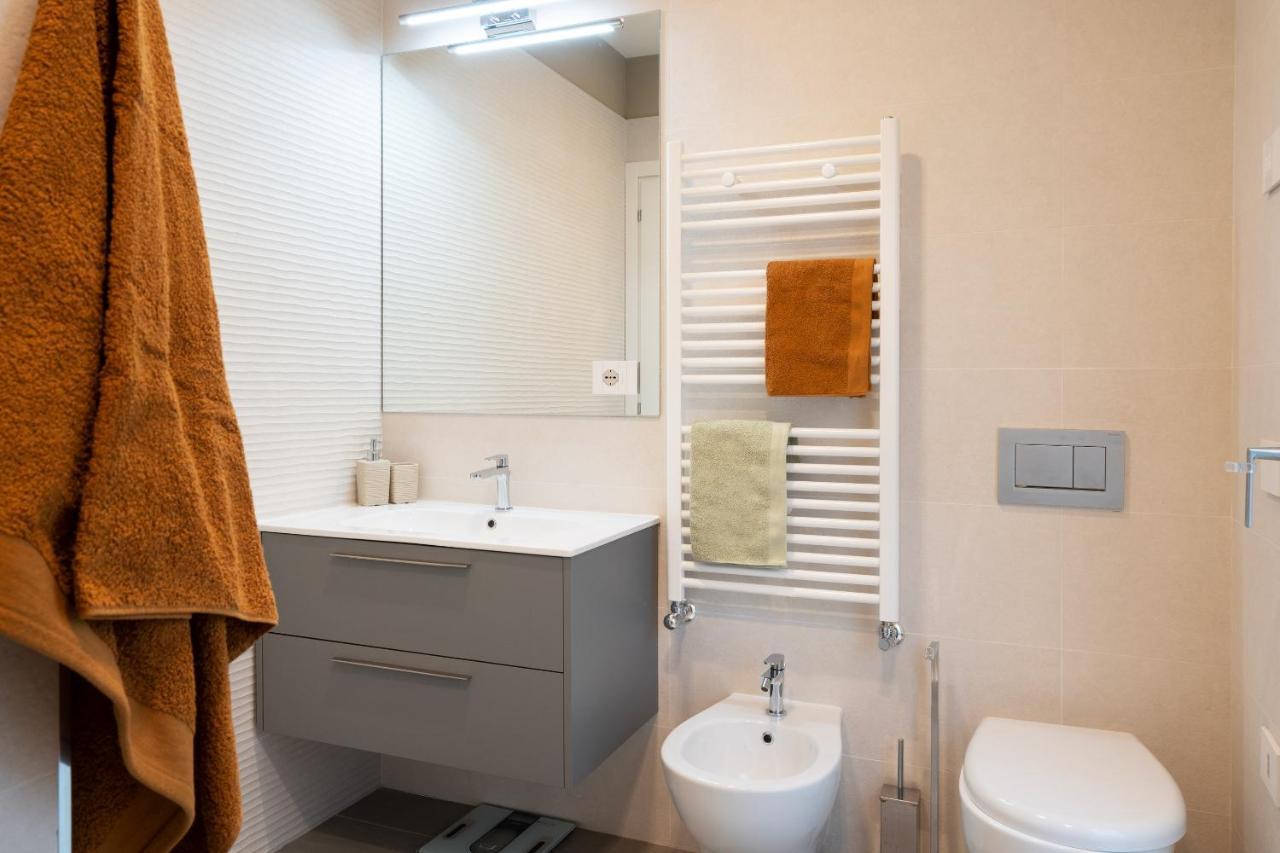 Louxory Accomodation Cagliari Apartment Luaran gambar