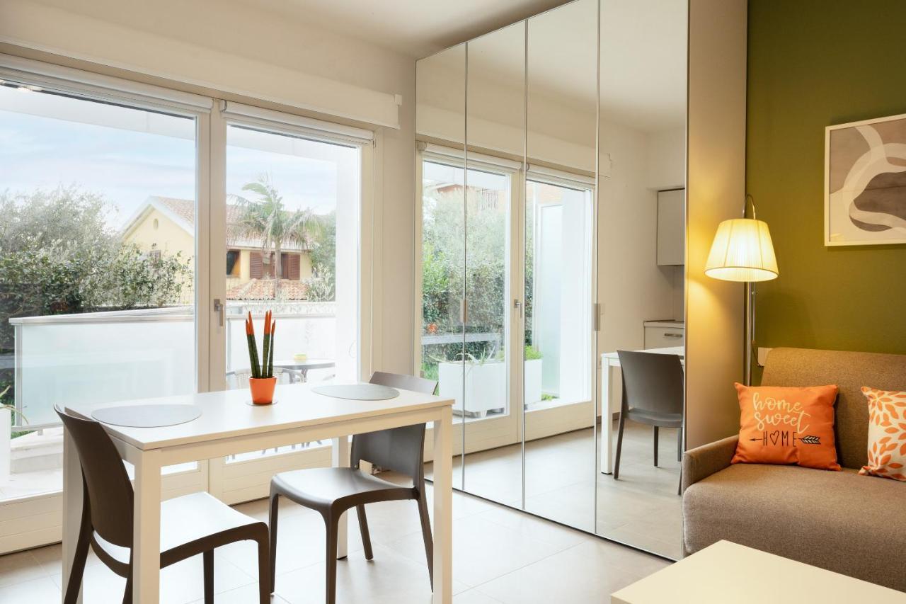 Louxory Accomodation Cagliari Apartment Luaran gambar